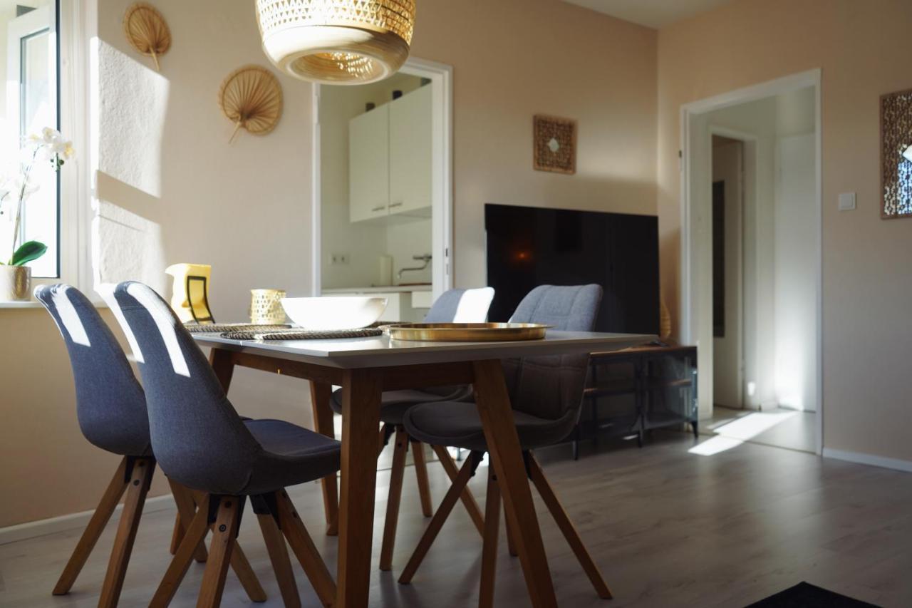 Unique: Cozy - Balcony - Kitchen - Netflix Apartment BRE Екстериор снимка