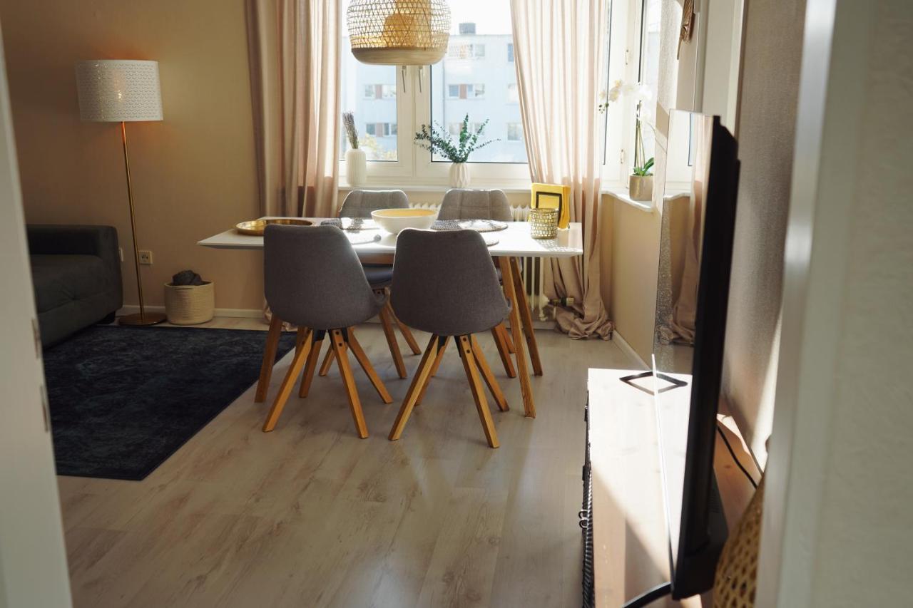 Unique: Cozy - Balcony - Kitchen - Netflix Apartment BRE Екстериор снимка